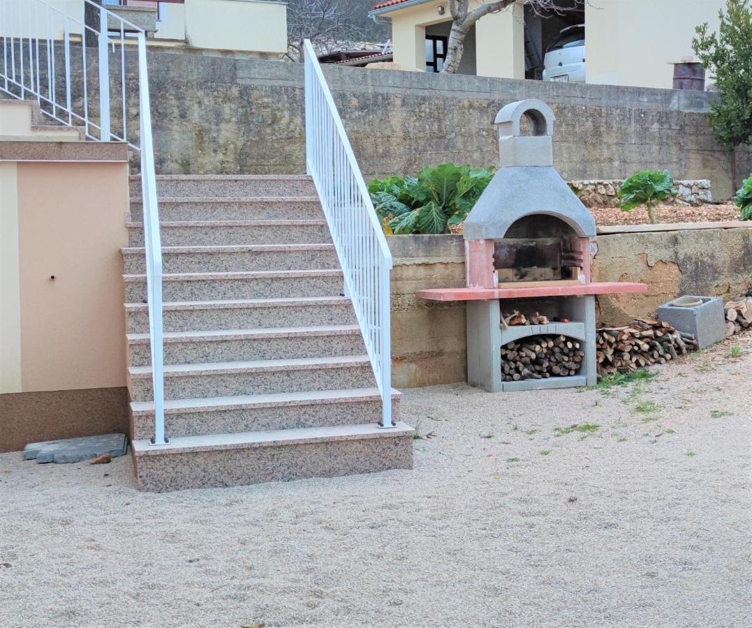 Apartment Laurus Salatić Dış mekan fotoğraf